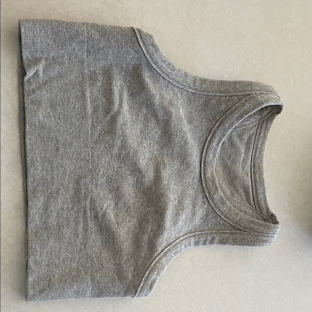 Alo sports bra